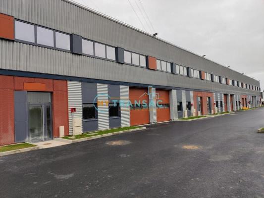 A LOUER LOCAUX D'ACTIVITÉS NEUFS DE 376m² à 4 926m² - HIGHLANDS PARK Corbeil