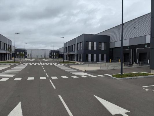 A LOUER à partir de 229m² plusieurs surfaces d'activités et de bureaux neufs situé à Bussy-Saint-Georges