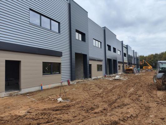 A LOUER à partir de 229m² plusieurs surfaces d'activités et de bureaux neufs situé à Bussy-Saint-Georges