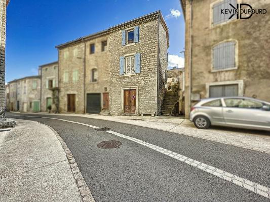 Maison de village de 77m² à BERRIAS ET CASTELJAU