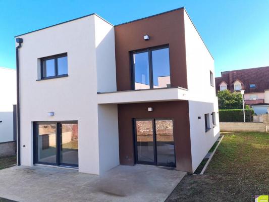 Maison - 147m ²