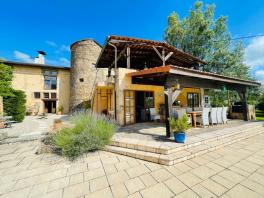 DROME DES COLLINES PROPRIETE DE CHARME EN PIERRE DU 16EME  - 4 BELLES CHAMBRES D'HOTES