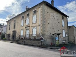 Maison de caractère  de 147 m2 habitables- Terrain 908 m2