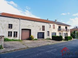 maison de 258 m2 garages 200 m2 terrain 1664 m2