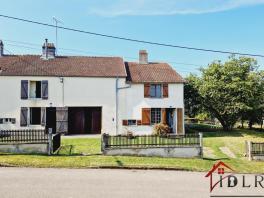 Ensemble de 2 maisons de campagne à Soyers  Idéal pour locat