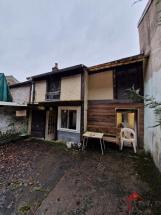 Maison de ville à rénover à Bourbonne-les-Bains