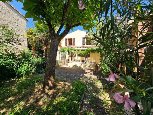 Maison Les Velluire Sur Vendée