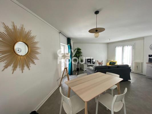 Immeuble : local et appartement