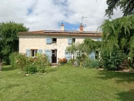 Maison Les Velluire Sur Vendée 6 pièce(s) 201.34 m2