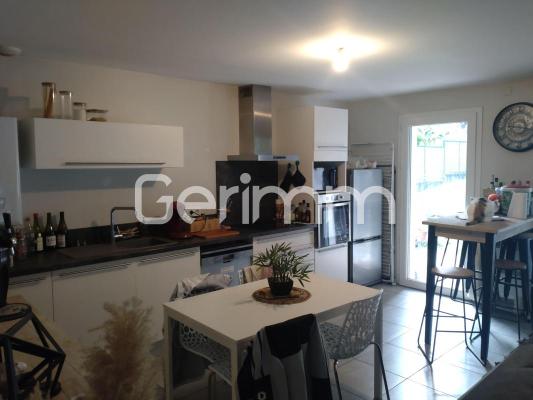 Location - Appartement - 3 pièces + cuisine - 68 m² - 1