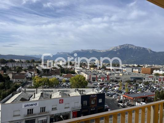 Vente - Appartement - 4 pièces + cuisine - 91 m² - 330 000 € -