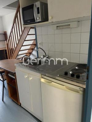 Location - Appartement - duplex 2 pièces - 27 m² - 585 €/mois