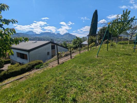 MAISON AVEC JARDIN ET GARAGE CHAMBERY