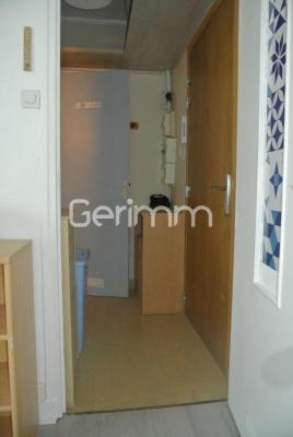 Location - Appartement - Studio - 24,29 m² - 443 €/mois C.C -