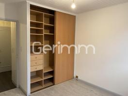 Location - Appartement - 3 pièces + cuisine - 50,30 m² -