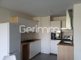 Location - Appartement - 2 pièces + cuisine - 48,40 m² -