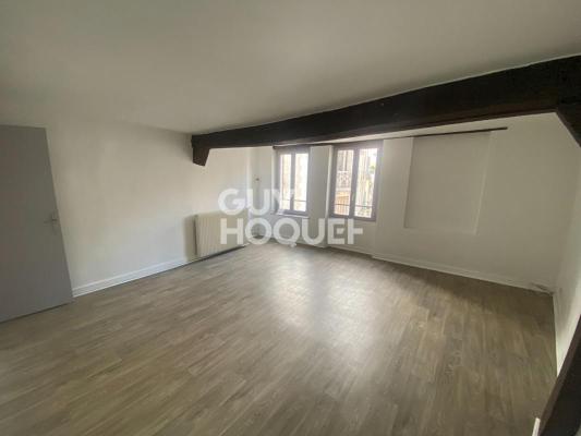 APPARTEMENT F3 DE 94 M2