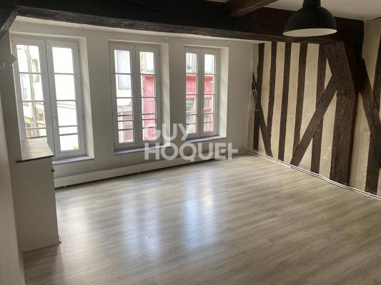 APPARTEMENT F3 DE 94 M2