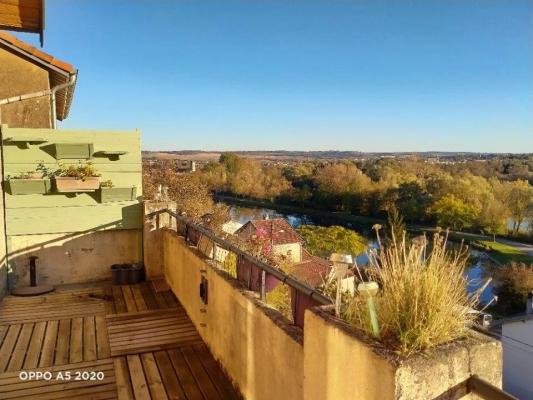 Villa avec terrasse 5 pièces à acheter à Belleville-Sur-Meuse