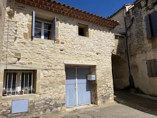 MAISON DE VILLAGE AVEC GARAGE