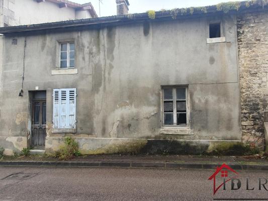 Maison de village à Roches sur Marne