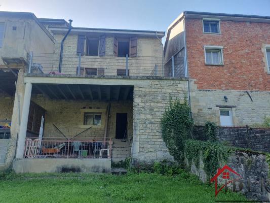 Maison de village à Roches sur Marne