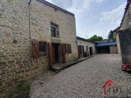 Maison de village à Roches sur Marne