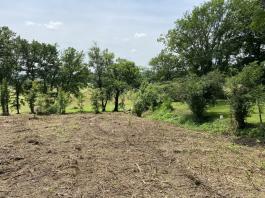 TERRAIN CONSTRUCTIBLE 2500 M2