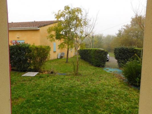 A louer appartement à Barbotan avec jardinet et piscine