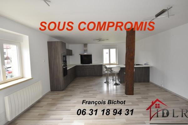 Appartement entièrement rénové de 74,10 m2