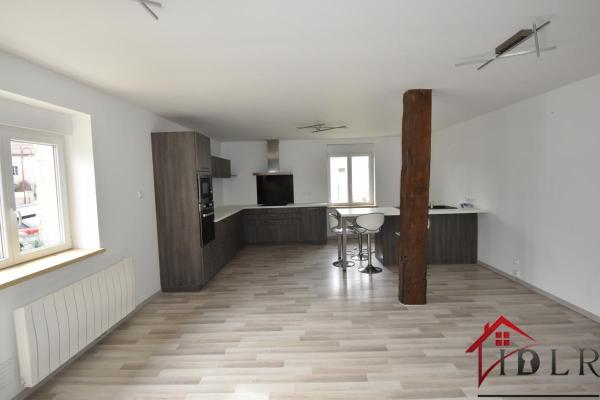 Appartement entièrement rénové de 74,10 m2