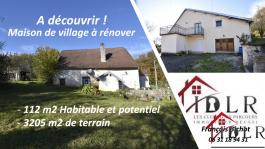 Maison de village à rénover, idéalement située au calme dans