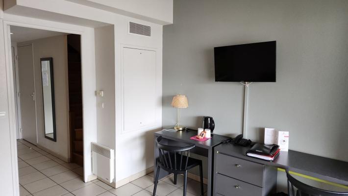 APPARTEMENT EN DUPLEX AVEC PLACE DE PARKING