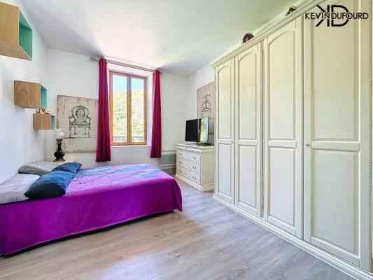 Appartement de 122 m² à VALS LES BAINS