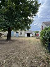 MAISON en PIERRE  AVEC JARDIN SECRET