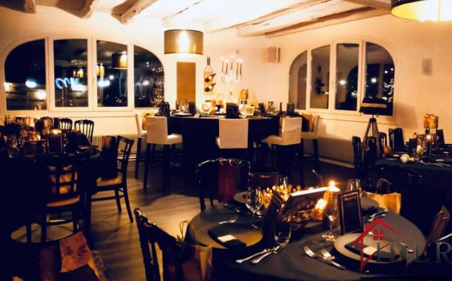 Occasion Rare : Grand Restaurant en bordure du Doubs, Bar d'