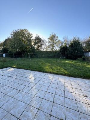 Maison Familiale Lumineuse avec Jardin et Terrasse