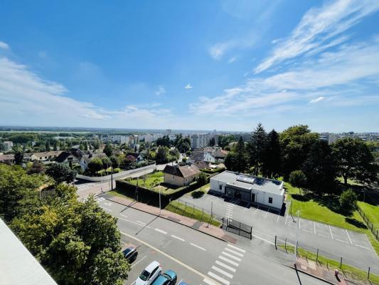 Découvrez ce superbe appartement de 85 m² à Mâcon , Une