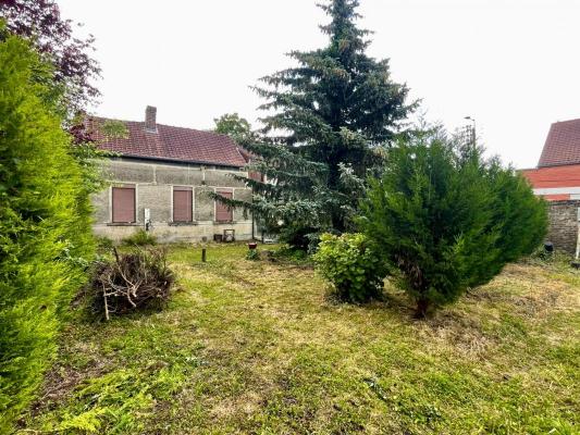 Longère de Plain Pied Individuelle avec terrain de 1428 m² de terrain dont encore constructible !