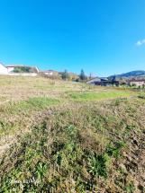 Terrain viabilisé, 1600m² à prosimité du bourg de