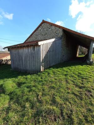 Maison de campagne et sa grande grange !!