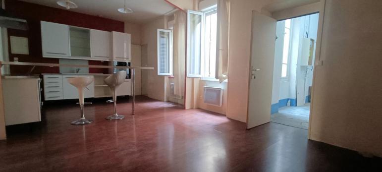 Appartement Nimes 3 pièce(s) 60 m2