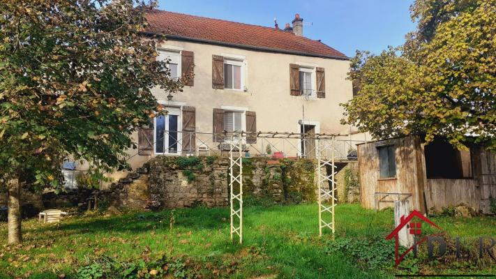 MAISON EN COURS DE RENOVATION