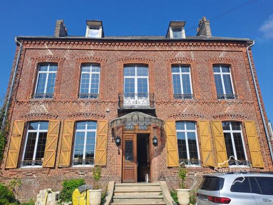 Aisne 02 VADENCOURT Sur 1h62 est située cette belle maison d