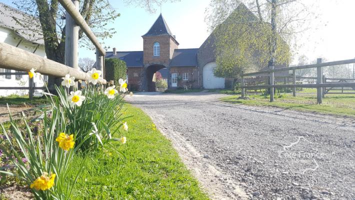 AISNE/ARDENNES Domaine magnifique sur 5 hectares terrain