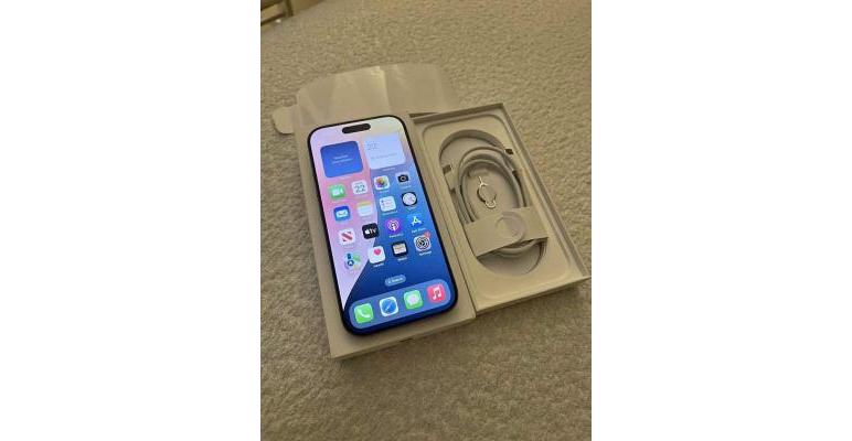 iPhone 16 Pro Natural Titanium
