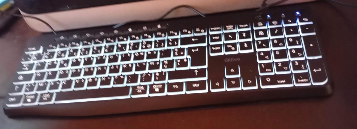 Clavier rétroéclairé sans fil
