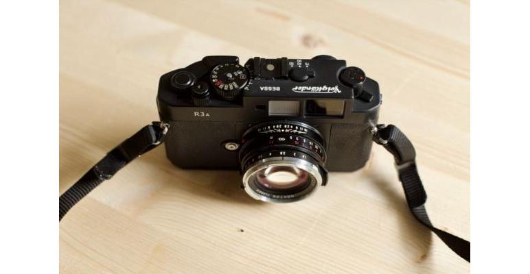 Voigtlander Bessa R3A + Nokton 40mm 1.4