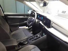 Volkswagen Golf VIII 2.0 TDI SCR 150 LIFE PLUS DSG7