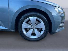 Skoda Superb III (2) 1.4 TSI PHEV 218 8CV BUSINESS DSG6